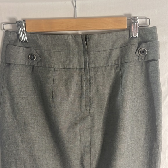 Small gray pencil skirt - Picture 2 of 5